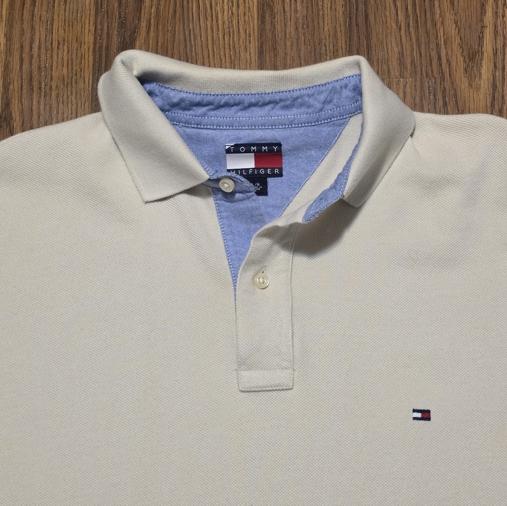 Tommy Hilfiger Core Reg Fit Polo Men’s L Sandalwood Beige Pique Golf Shirt E58 - Picture 3 of 5